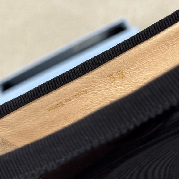 ❌SOLD❌ Prada Ballet Shoes Size EU 38 - Picture 11 of 11